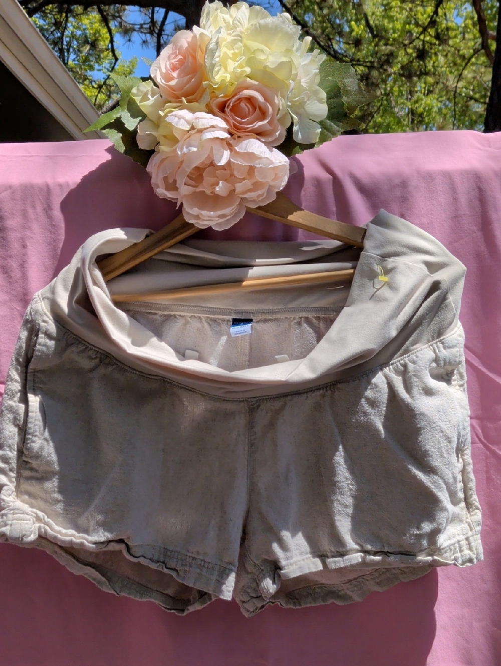 Old Navy Maternity Light Beige Fold-Over Waist Shorts